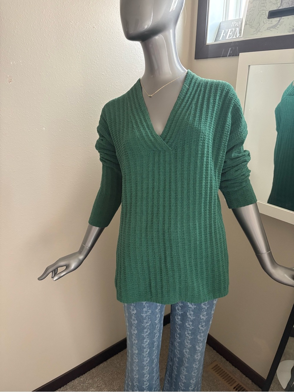 J.Jill Textured V-Neck Chenille Ribbed Sweater in Emerald Green